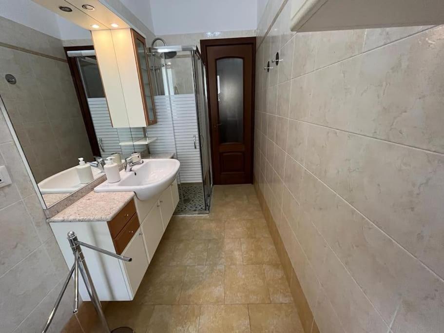Attico Briccarello -Intero Appartamento- Elegant Suite With Free Wifi Near Inalpi Arena And Sporting Club Torino-Olimpyc Stadium Exterior foto