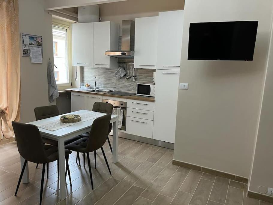 Attico Briccarello -Intero Appartamento- Elegant Suite With Free Wifi Near Inalpi Arena And Sporting Club Torino-Olimpyc Stadium Exterior foto